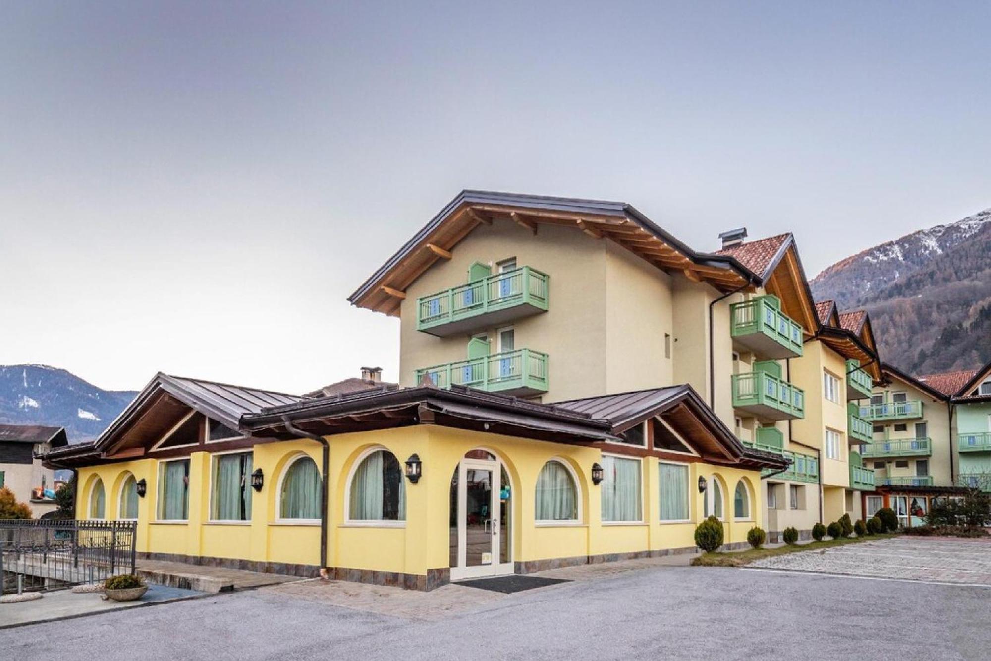 Hotel Garni Maria Monclassico Exterior photo